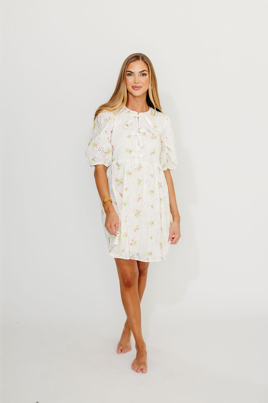 Saylor Floral Dress in White Pink *Final-Sale*