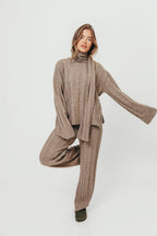 Kenny Ribbed Three Piece Set in Taupe