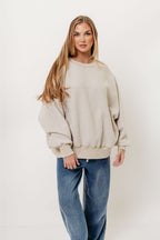 Liv Reversible Fleece Sweatshirt in Natural