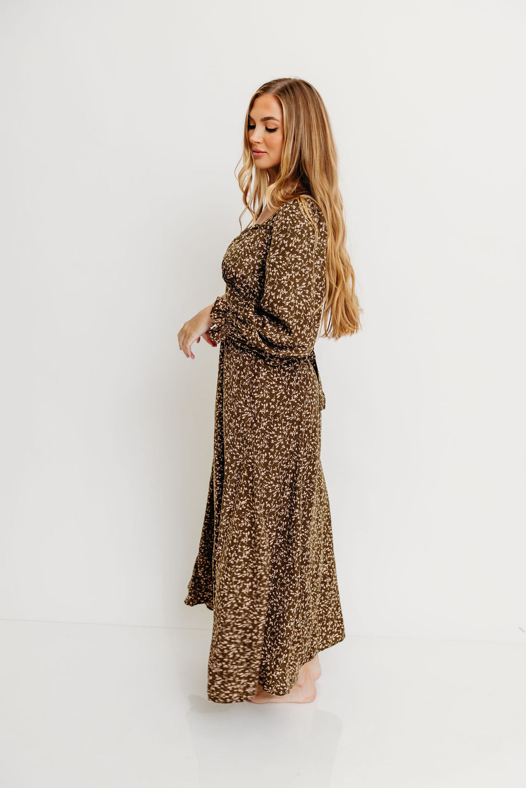 Erin Floral Maxi Dress in Olive