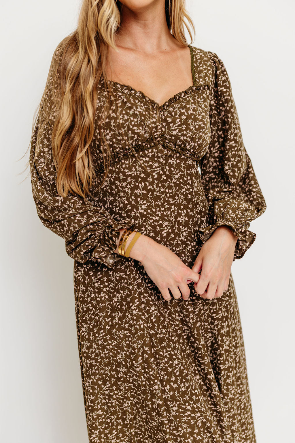 Erin Floral Maxi Dress in Olive