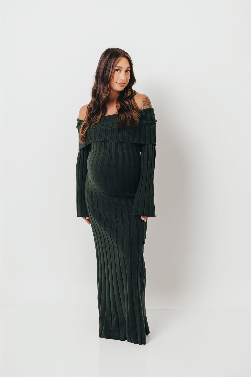 Evella Maxi Dress in Evergreen - Bump Friendly