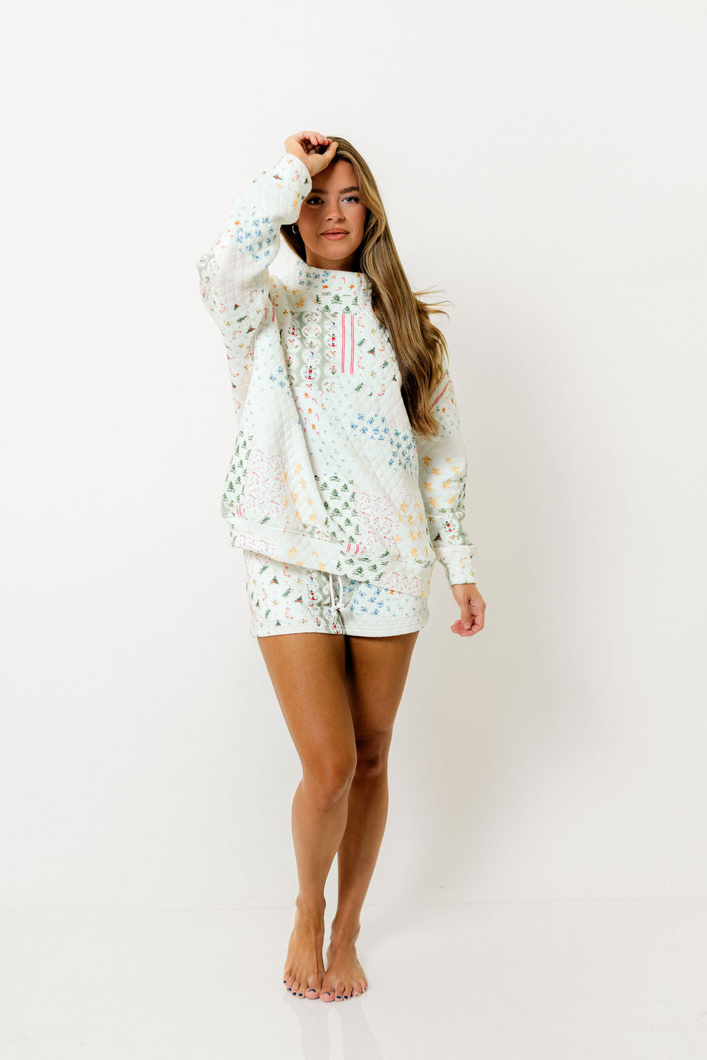 Rose Quilted Shorts in Holiday