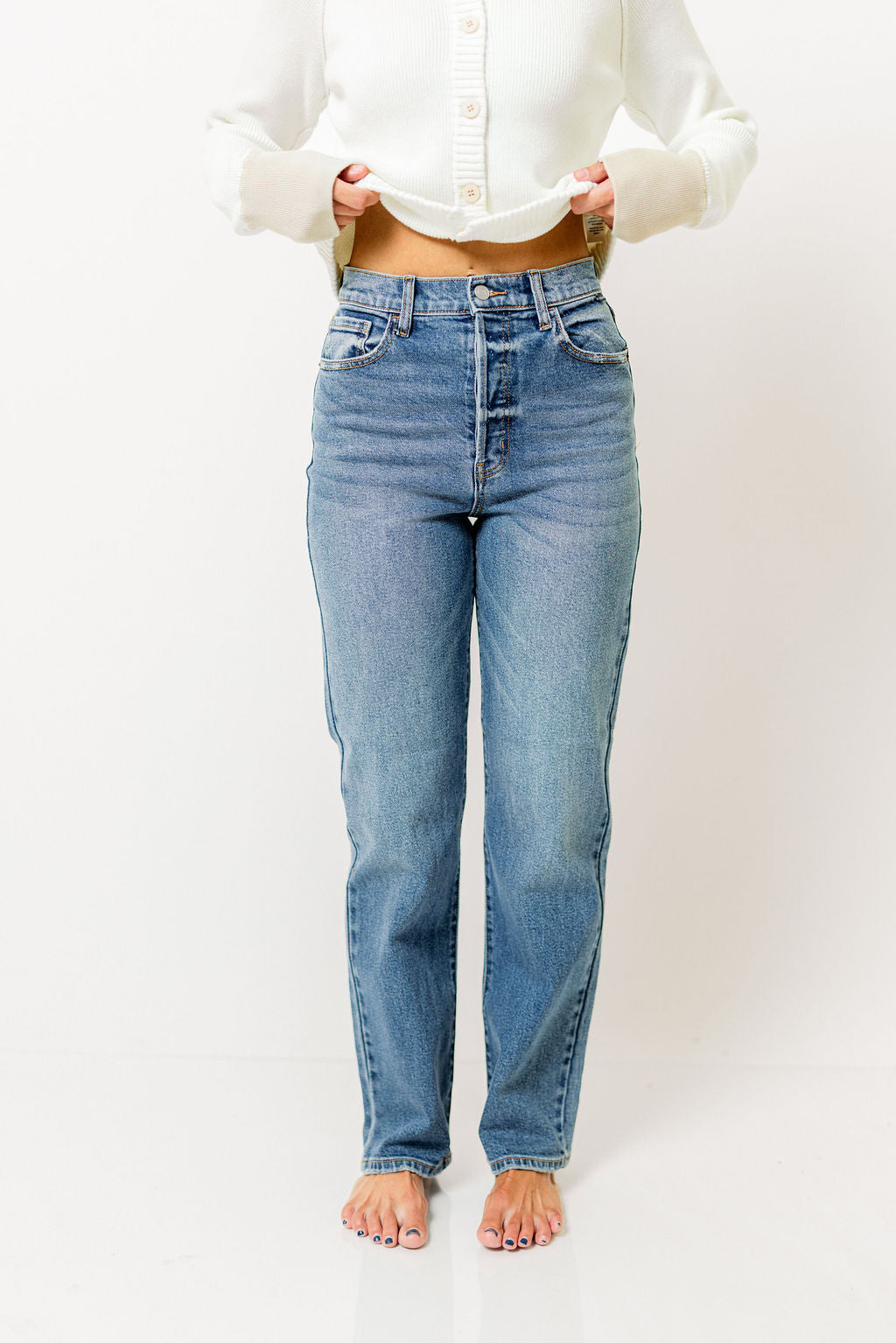 Brady Super High Rise Dad Jean in Medium Denim