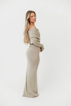 Winona Off-the-Shoulder Knit Maxi Dress in Oyster