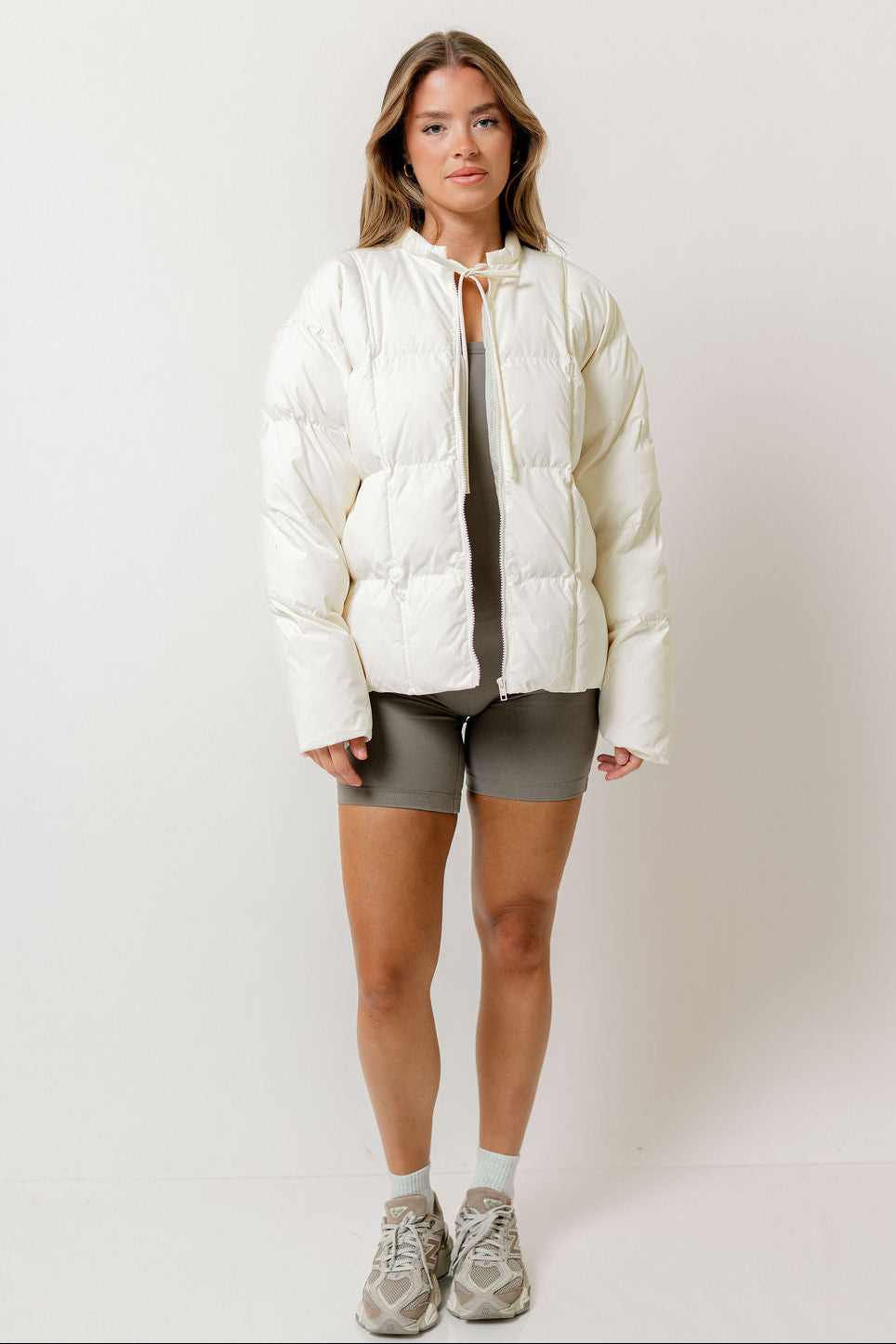 Mila Puffer Jacket in Cream