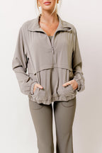 Atlas Crinkle Woven Quarter Zip Active Jacket in Stone Taupe