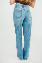 Tiffany 90s High-Rise Crisscross Waist Straight Jeans in Light Wash