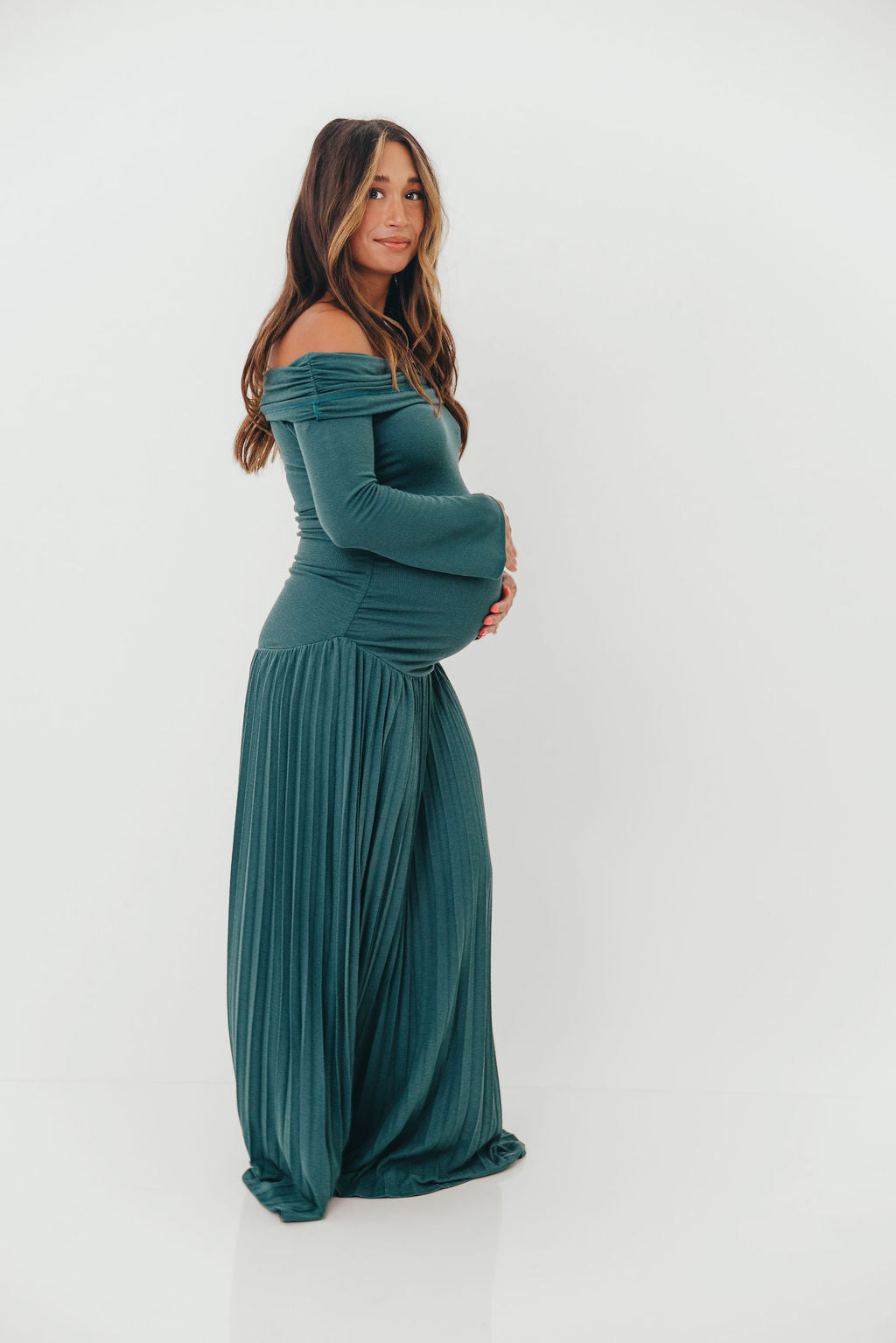 Lennox Long Sleeve Maxi Dress in Green- Bump Friendly *Final Sale*