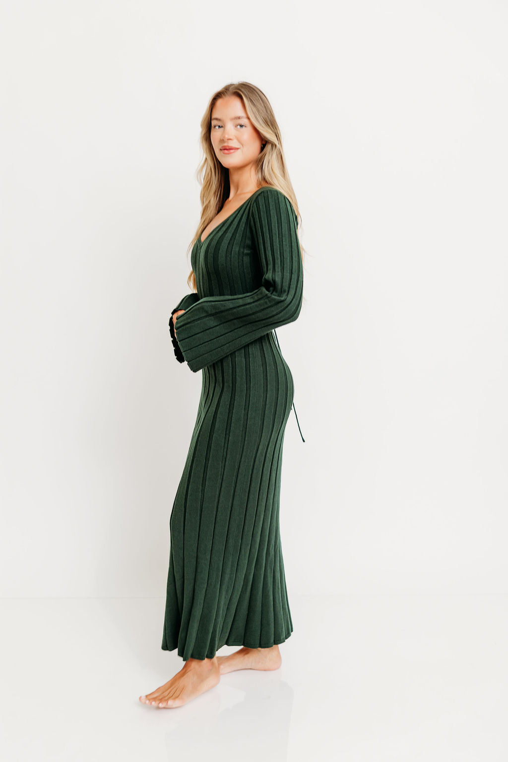 Hearth V-Neck Maxi Dress in Evergreen - Bump Friendly *Final Sale*