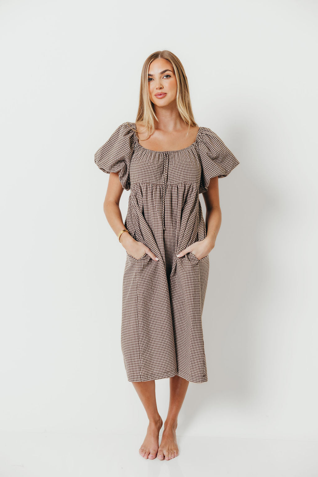 Evelyn Puff Sleeve Gingham Midi Dress in Brown