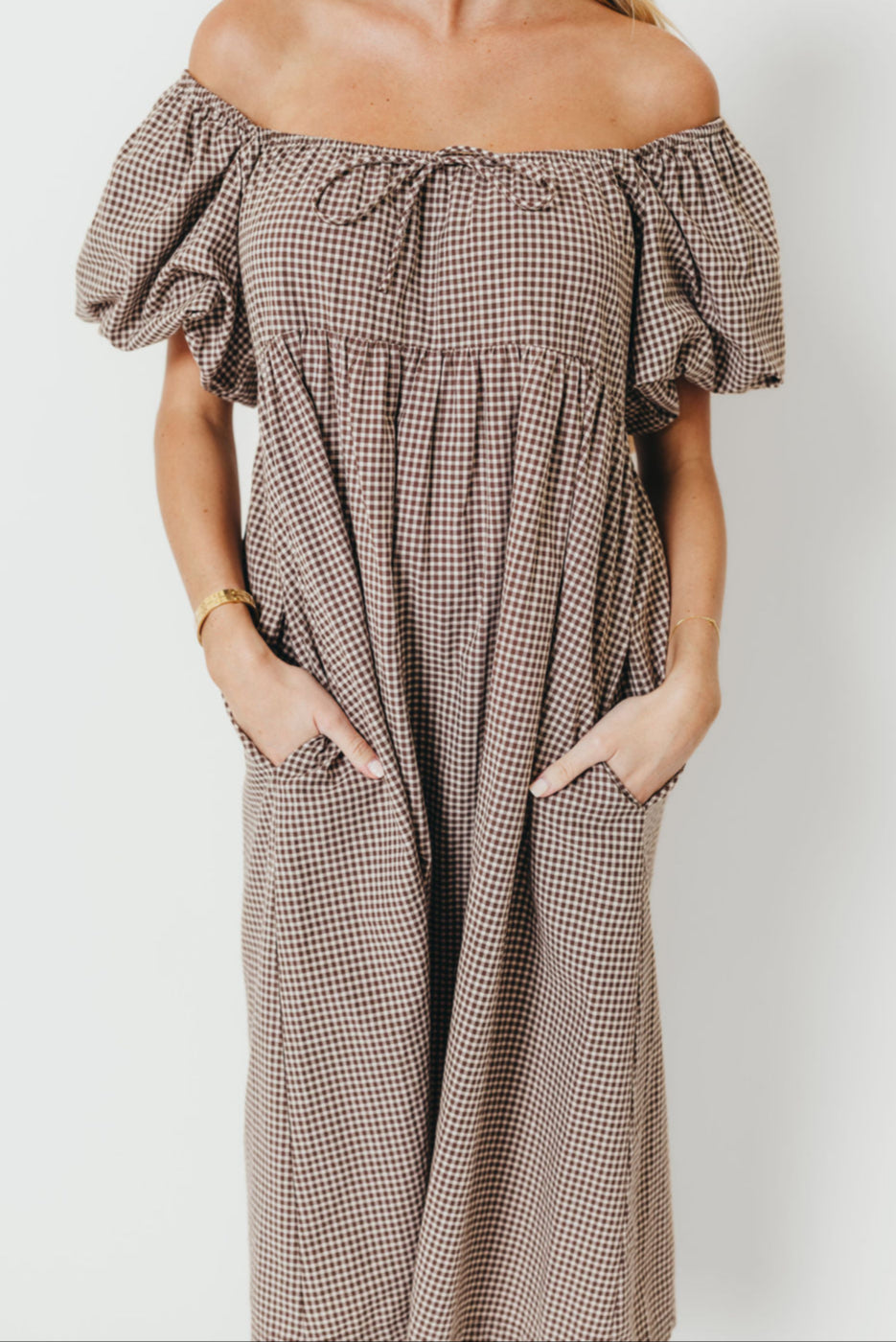 Evelyn Puff Sleeve Gingham Midi Dress in Brown