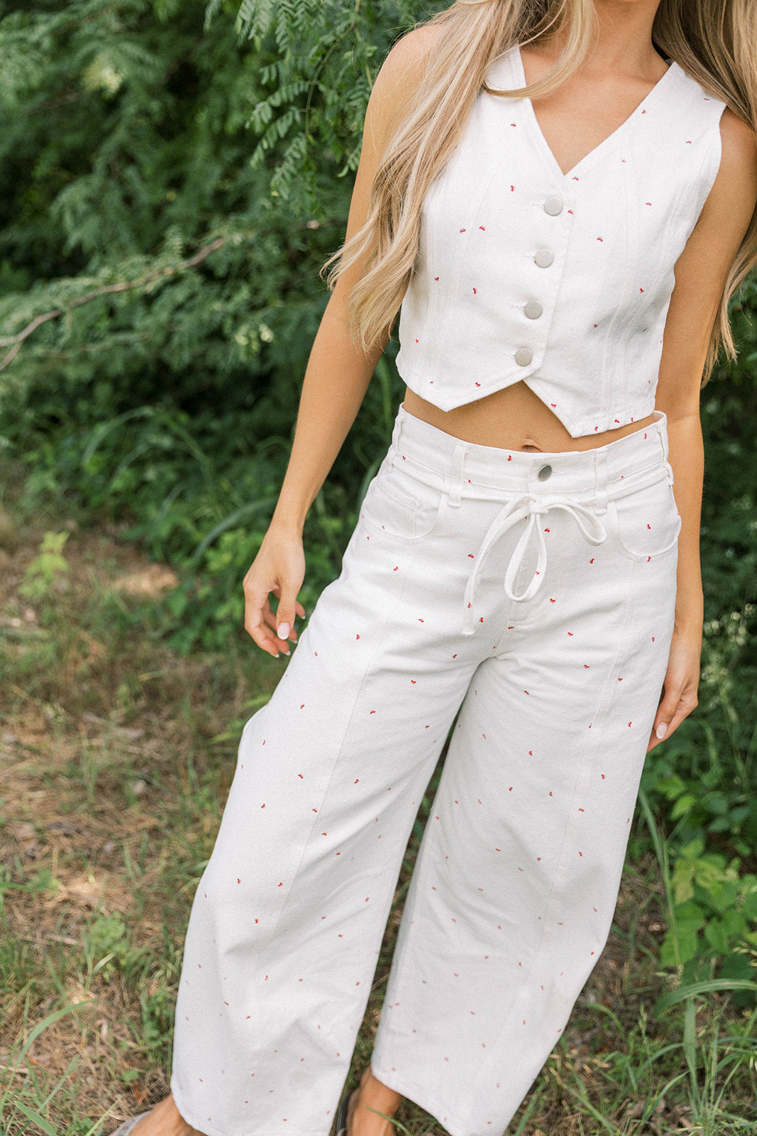 Parton Mini Bow Print Waist Tie Detail Washed Barrel Jeans in Off White *Final-Sale*
