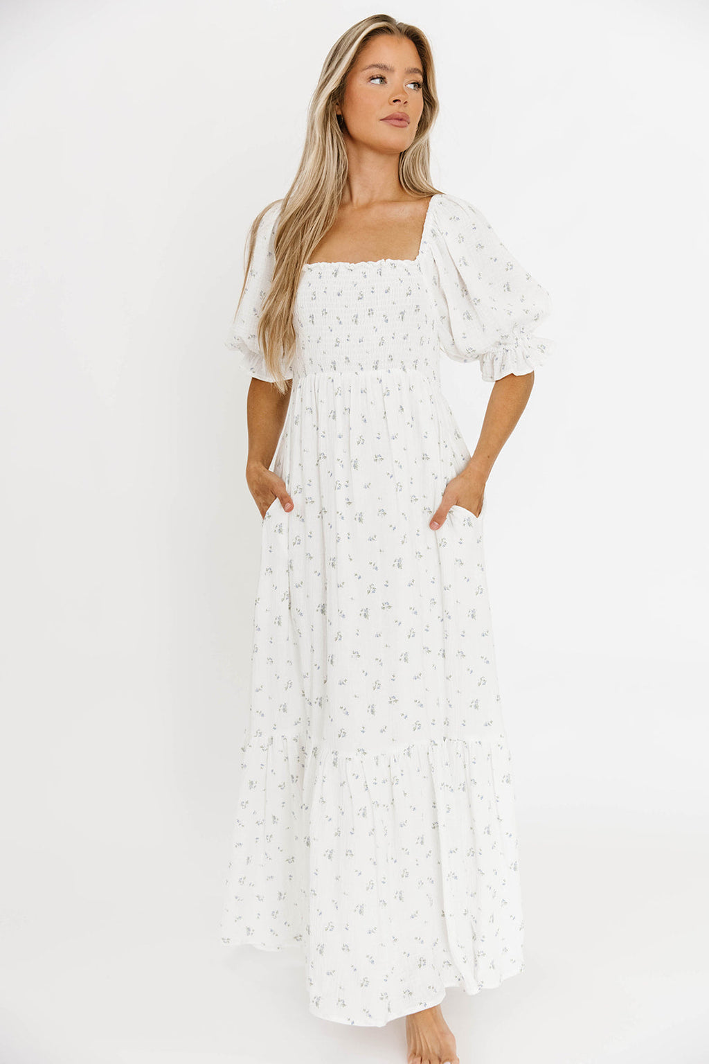 Livvy 100% Cotton Maxi Dress in Off-White / Blue Floral - Bump Friendly & Inclusive Sizing