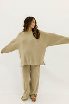 Naomi Oversized Fleece Top in Green Taupe