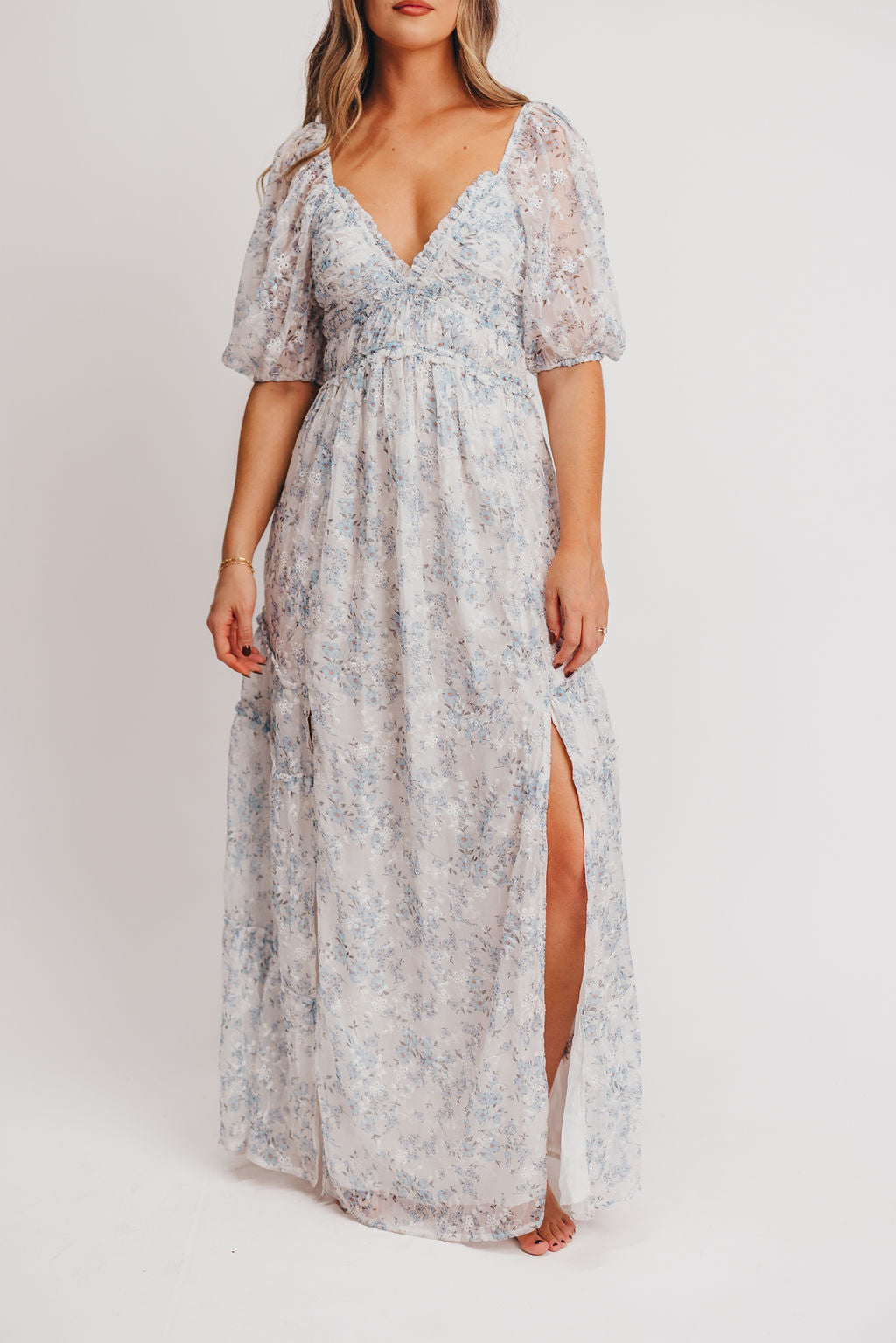 Daphne High Slit Eyelet Detail Maxi Dress in Blue and White Floral - Inclusive Sizing