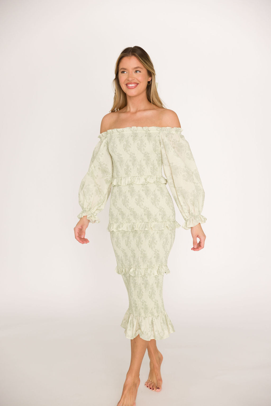 The Chloe Midi Dress in Sage - Bump Friendly *Final-Sale*