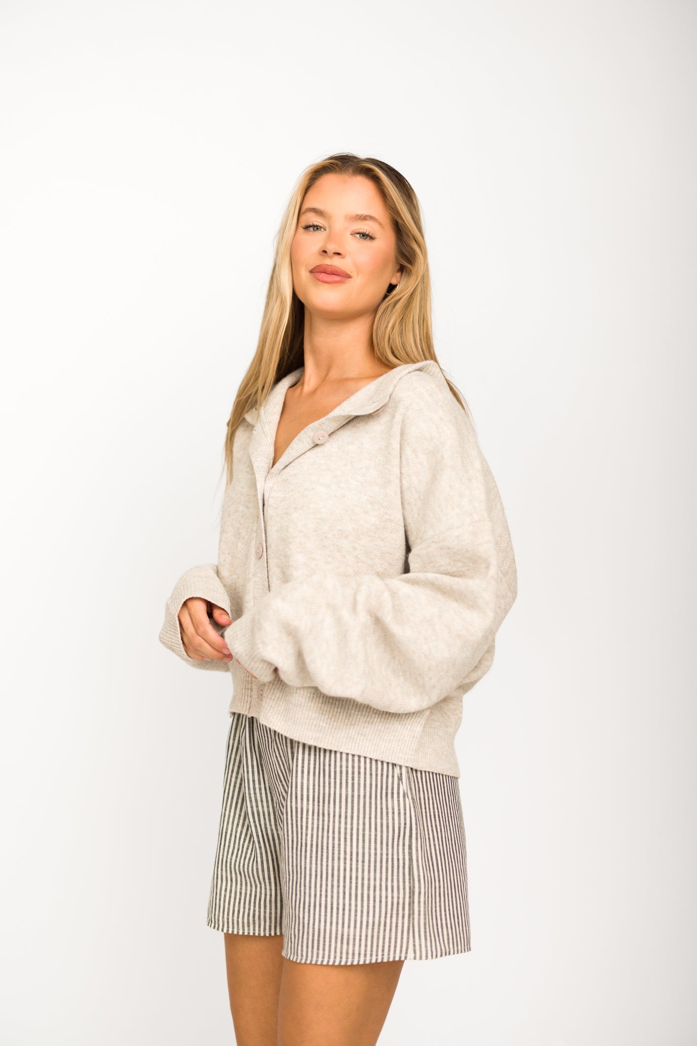 Alyssa Cardigan in Heather Oat - Nursing Friendly