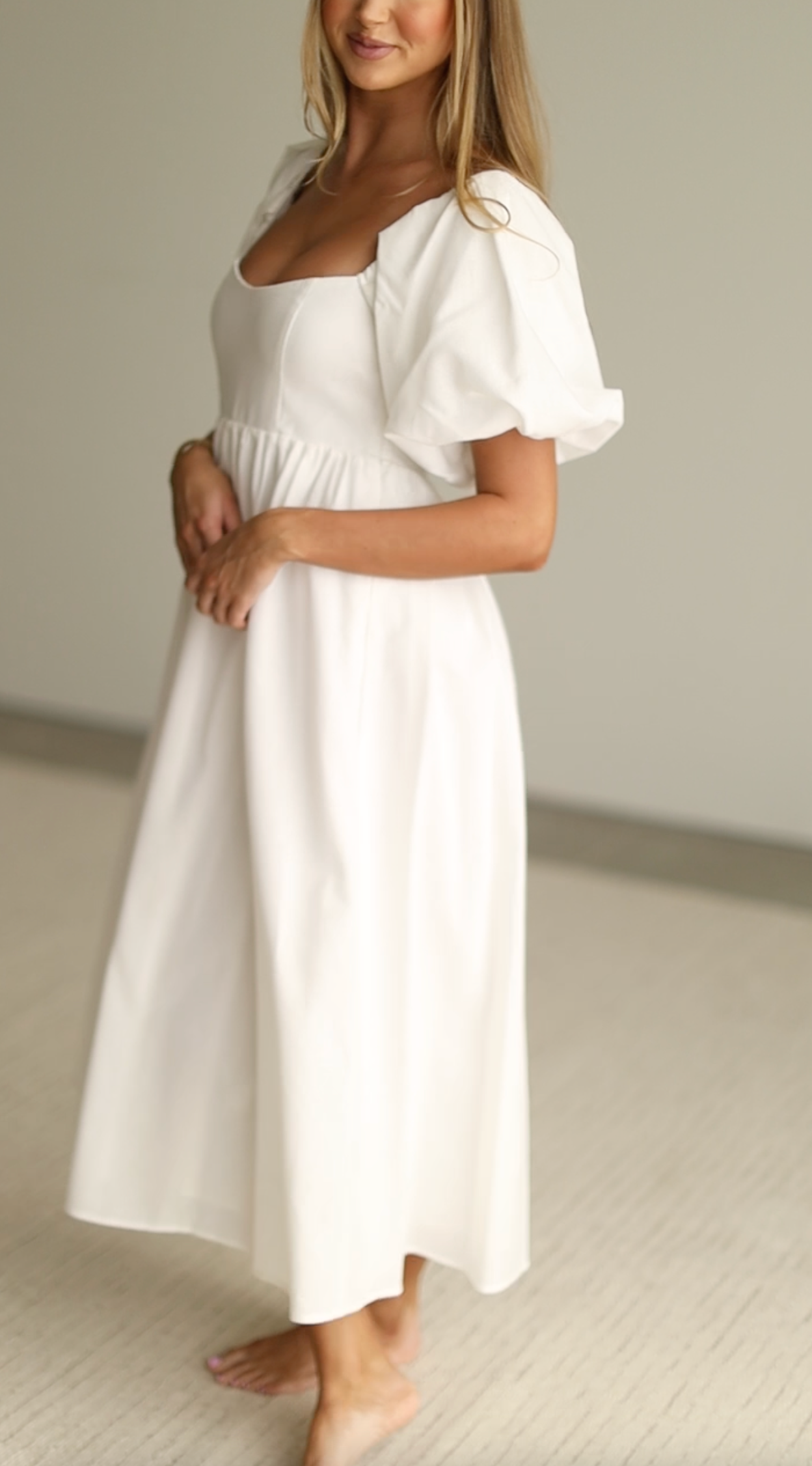 Hamilton Midi Dress in Off-White - Bump Friendly (S-2XL)