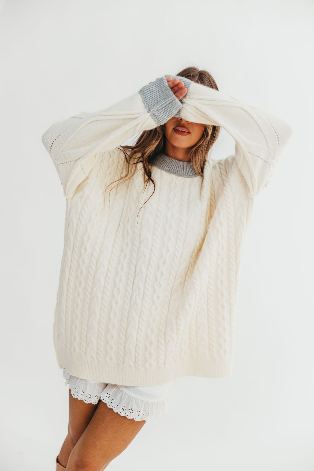 Calvin Oversized Cable Knit Sweater with Contrast in Cream/Heather Grey