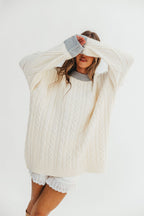 Calvin Oversized Cable Knit Sweater with Contrast in Cream/Heather Grey