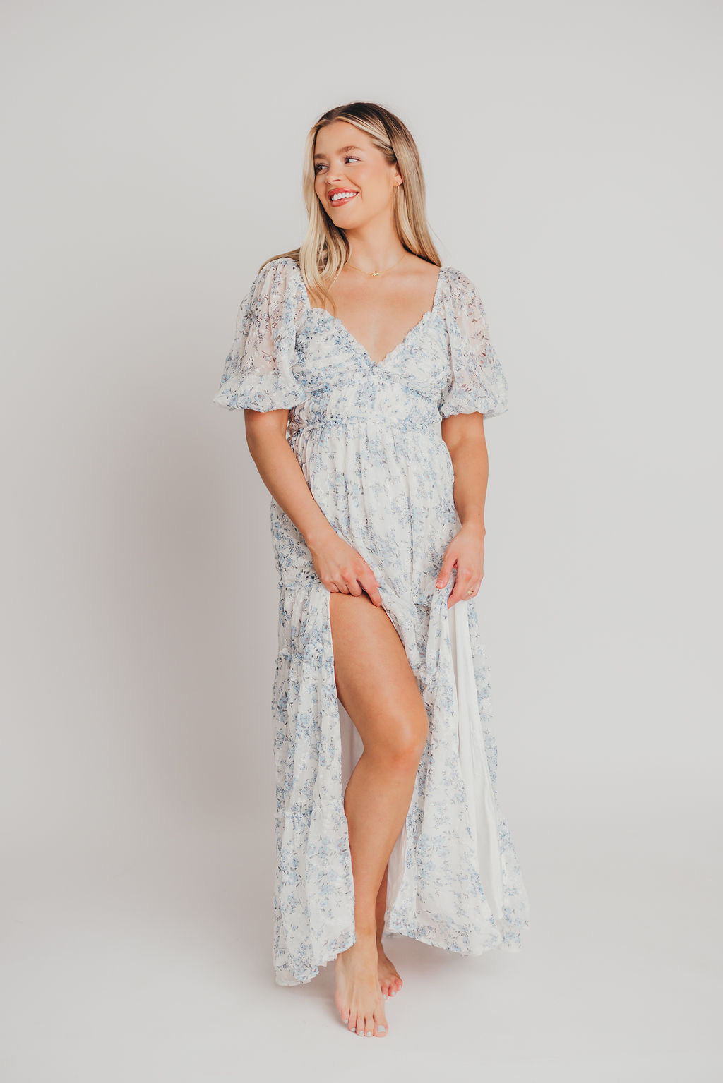 Daphne High Slit Eyelet Detail Maxi Dress in Blue and White Floral - Inclusive Sizing