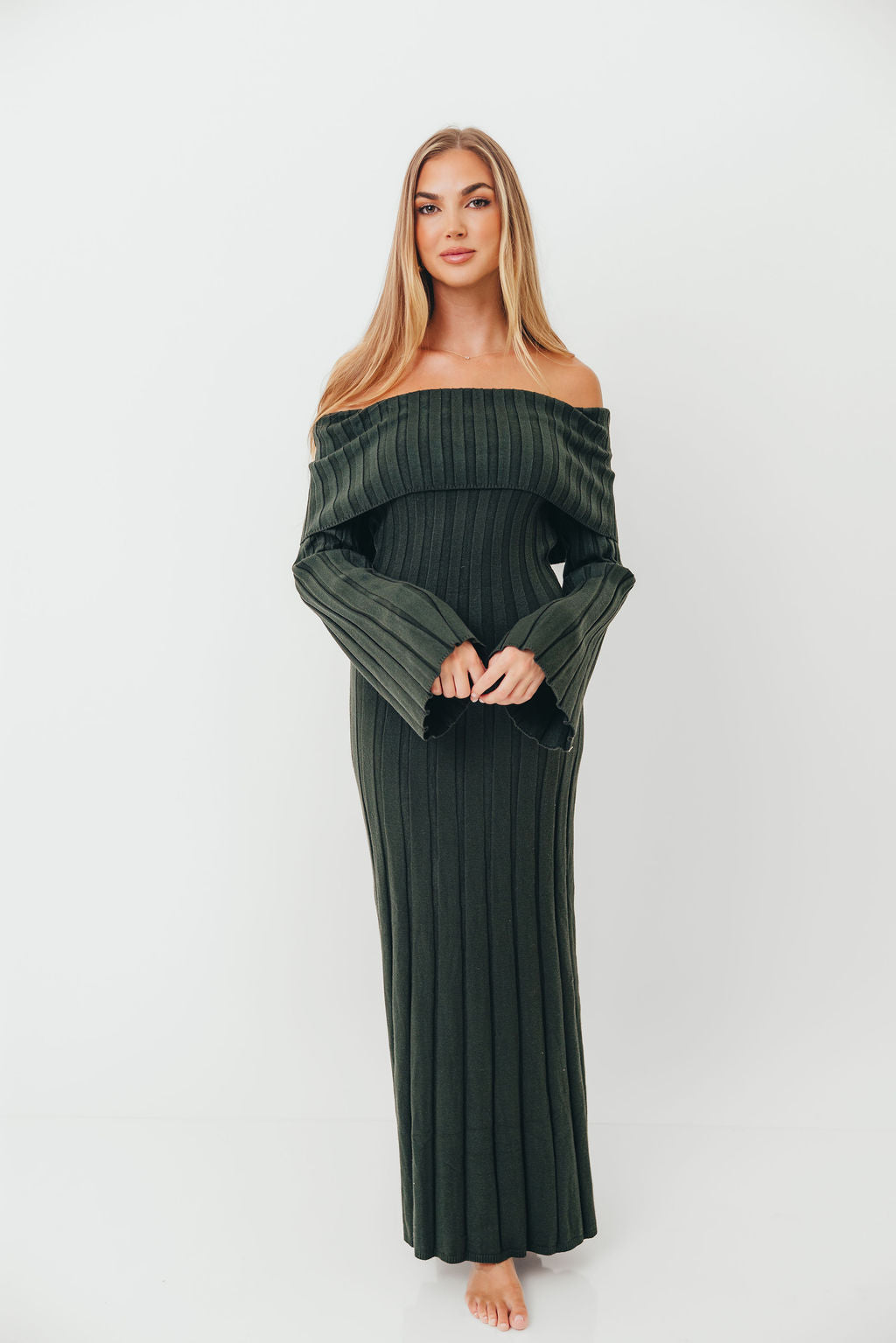 Evella Maxi Dress in Evergreen - Bump Friendly